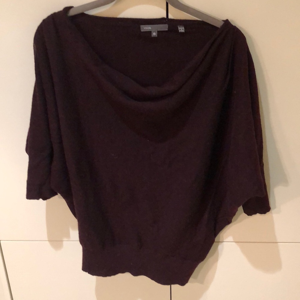 Vince cashmere shortsleeved sweater